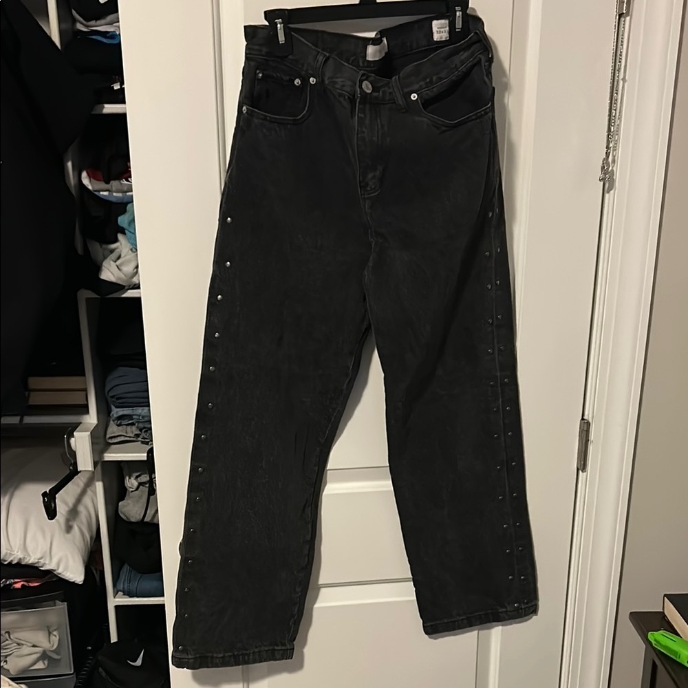 Men’s pacsun baggy fit studded jeans
